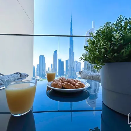 Prestigious Burj Royale Luxury Apartments Downtown Dubai Exterior photo