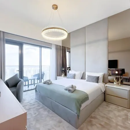 Prestigious Burj Royale Luxury Apartments Downtown Dubai Exterior photo