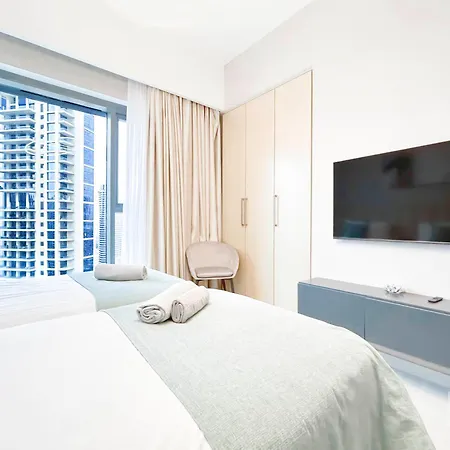 Prestigious Burj Royale Luxury Apartments Downtown Dubai Exterior photo