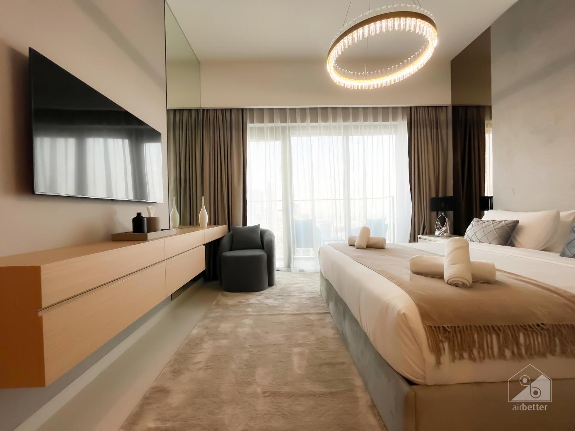 Prestigious Burj Royale Luxury Downtown * Dubai