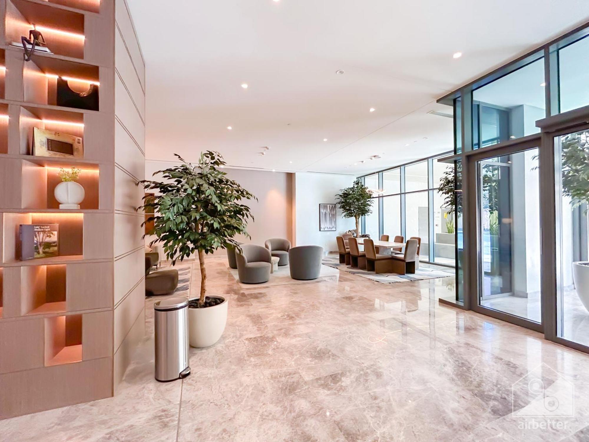 Prestigious Burj Royale Luxury Downtown Apartment Dubai