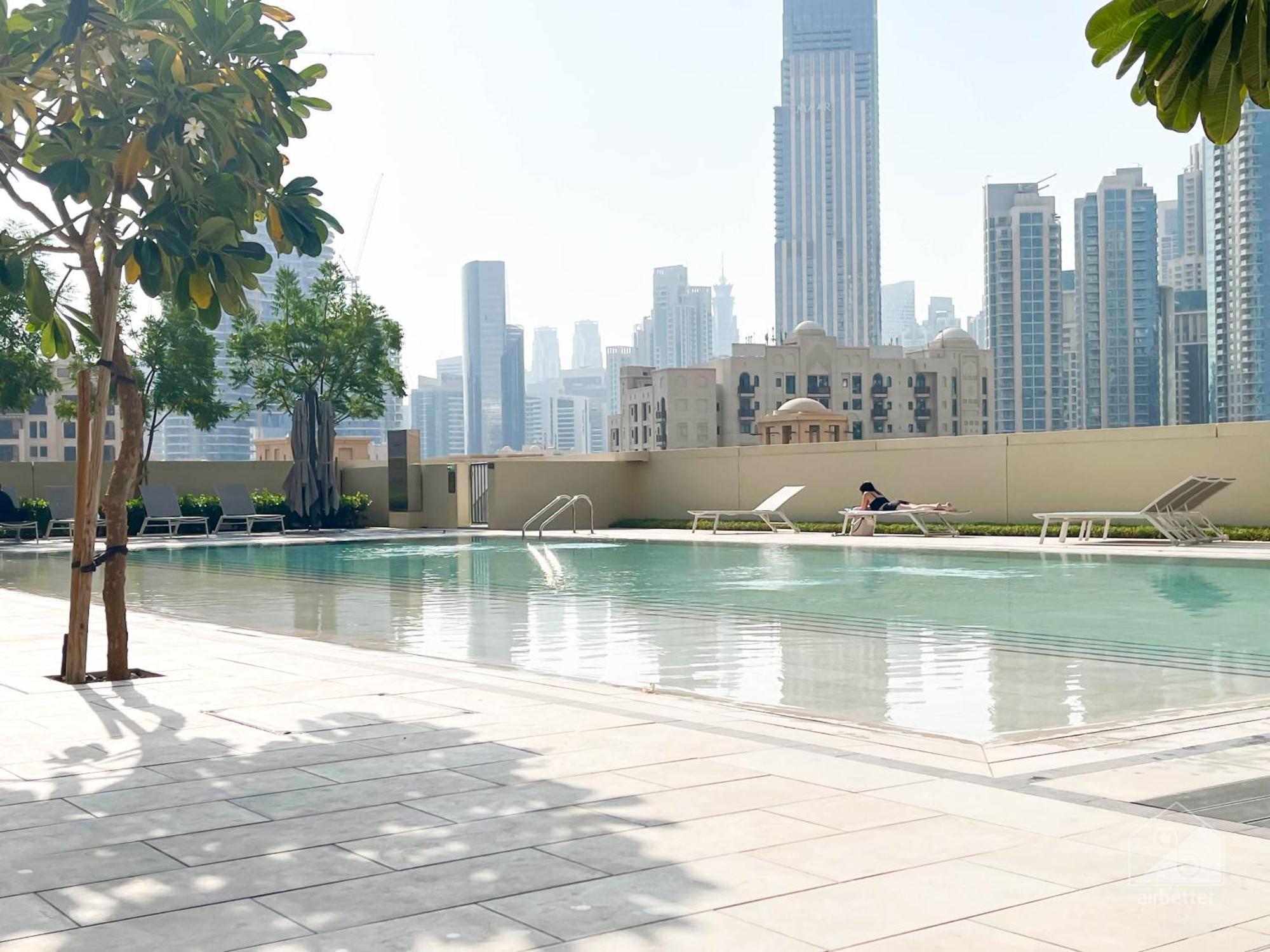 Prestigious Burj Royale Luxury Downtown Apartment