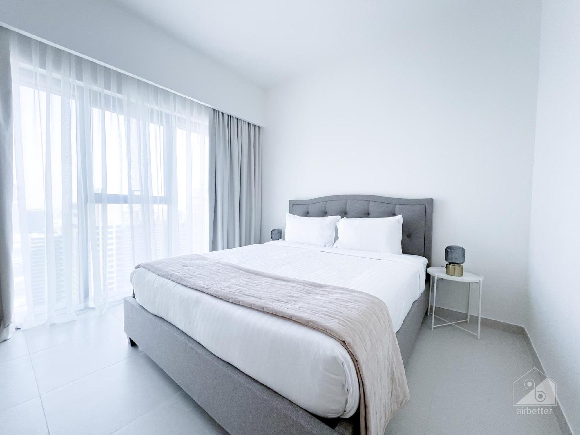 Prestigious Burj Royale Luxury Downtown Apartment