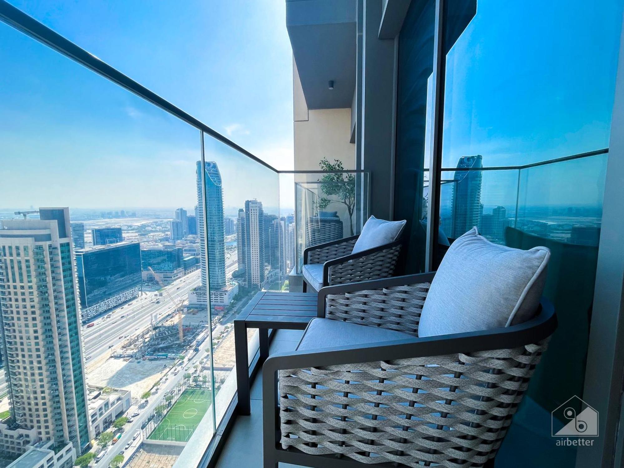 Prestigious Burj Royale Luxury Downtown Apartment Dubai